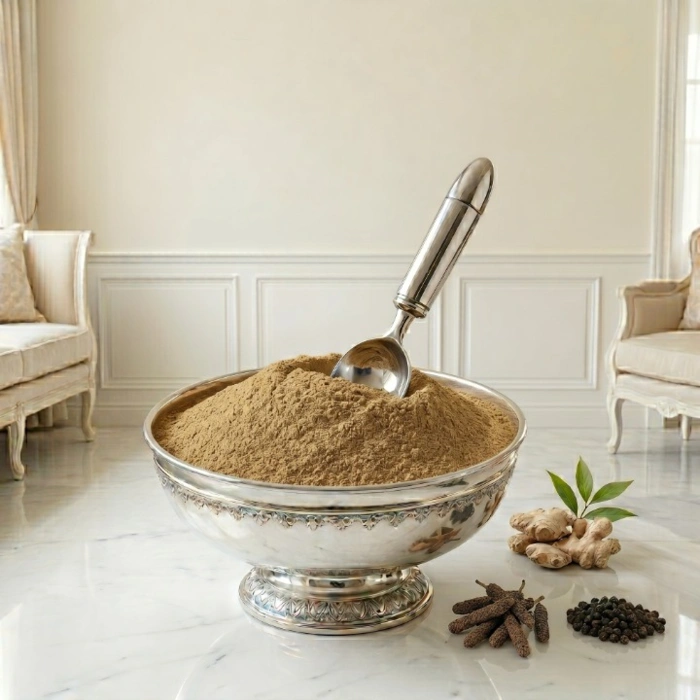 Trikatu powder